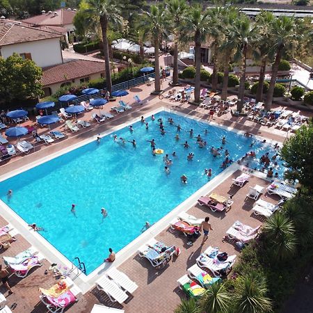 Villaggio Turistico La Mantinera - Appartamenti De Luxe Praia a Mare Exterior foto