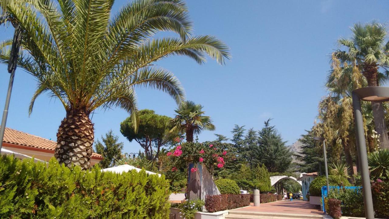 Villaggio Turistico La Mantinera - Appartamenti De Luxe Praia a Mare Exterior foto