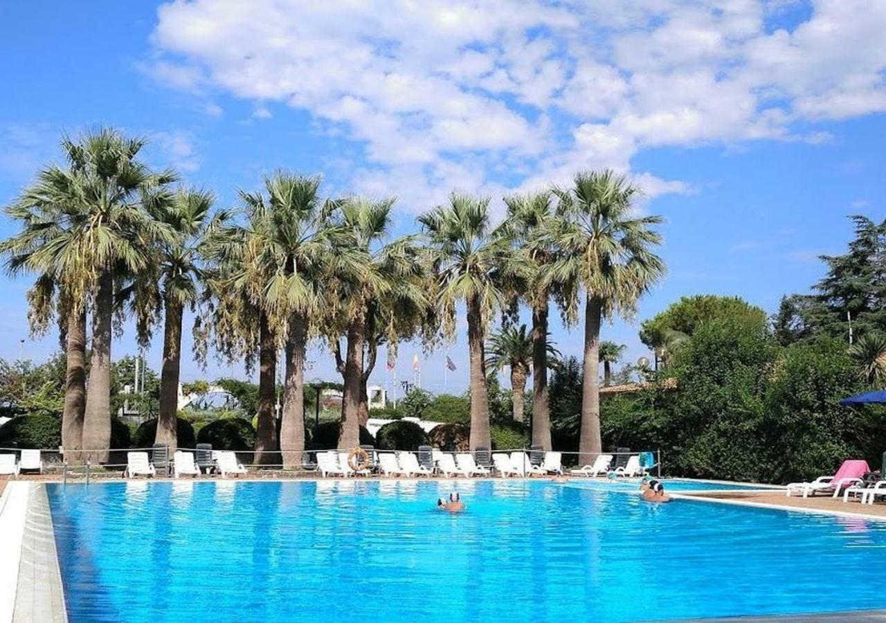 Villaggio Turistico La Mantinera - Appartamenti De Luxe Praia a Mare Exterior foto